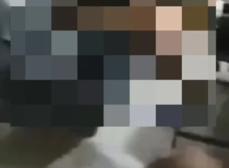 Làm shipper cũng khổ quá