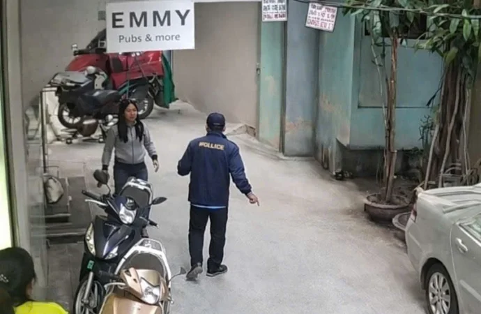 VJDE0 vụ việc ông chú đi chơi ko trả tiền