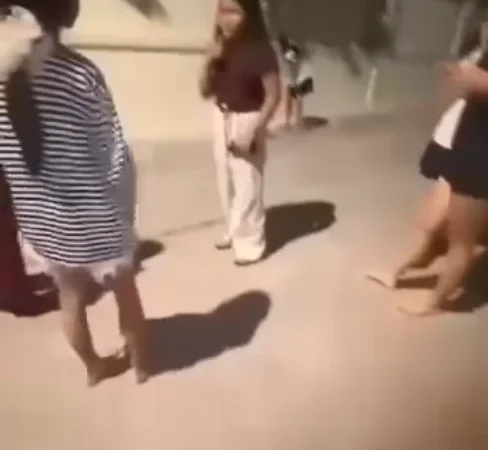 Vjde0 nữ sjnh b! hội đồng daman