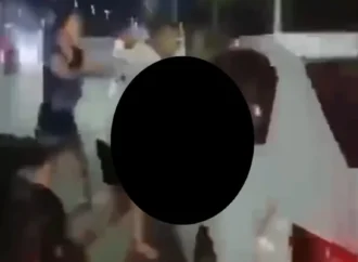 Vjde0 ck đi tòm tem với bé ba và cái kết