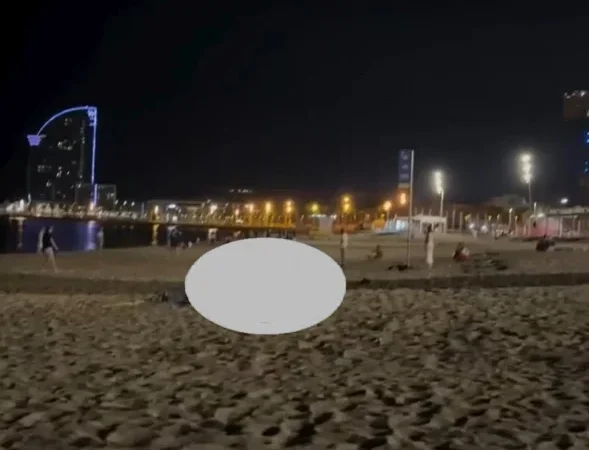 Ngại hết cả bãi biển