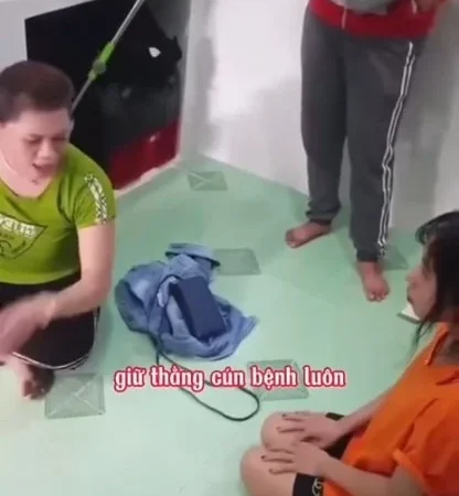 Vk bảo đi làm giấy khai sinh cho con nhưng bí mật hẹn hò với người khác